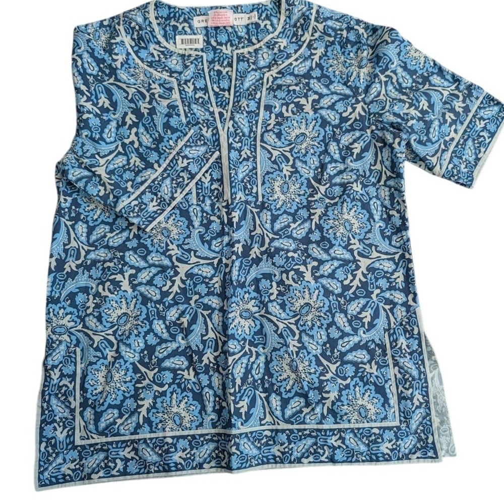 Gretchen Scott Designs Light and Navy Blue Floral Paisley Tunic